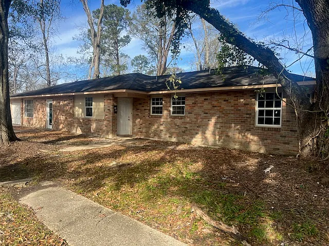 3045 Joyce Dr — Photo 6