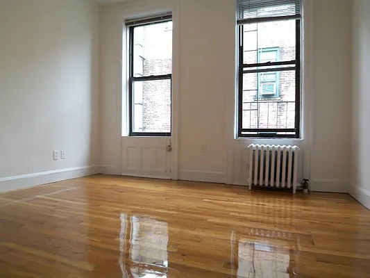 Rented by Centric New York | media 20