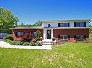 9396 Concord Rd, Powell, OH 43065