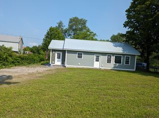 25 New St, EAST FAIRFIELD, VT 05448