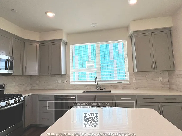 4080 Linden St #101 — Photo 7