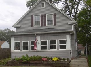 614 Catherine St, Pekin, IL 61554