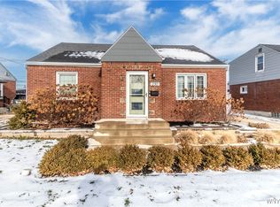 230 Glencove Rd, Buffalo, NY 14223