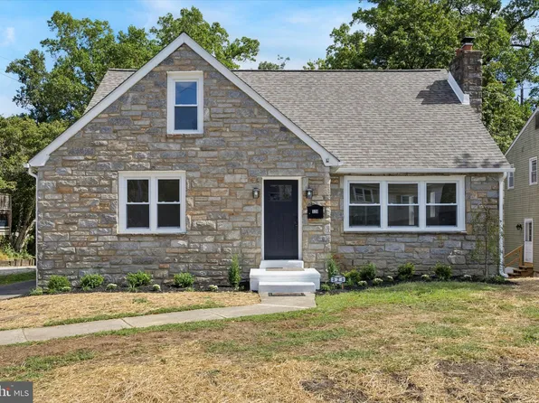 320 W Ridley Ave, Ridley Park, PA 19078