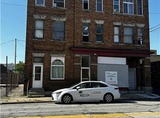 416 Adams St APT 1, Steubenville, OH 43952