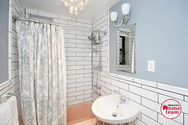 Sold by Keller Williams Realty Landmark II | media 19