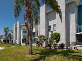 171 Medallion Blvd APT F, Madeira Beach, FL 33708