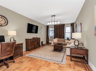 2166 Bronx Park E APT 2A, Bronx, NY
