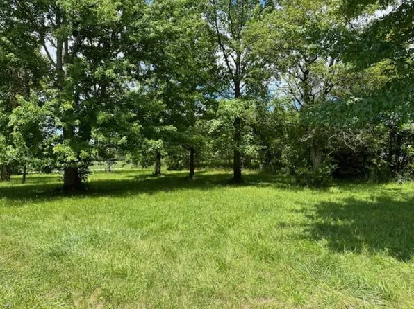 226 S 3rd St, Cardington, OH 43315