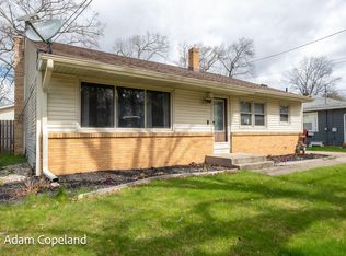 1135 Locksley Dr SW, Wyoming, MI