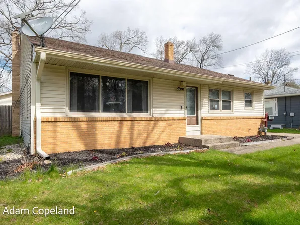 1135 Locksley Dr SW, Wyoming, MI 49509