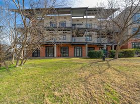 2525 S Lamar Blvd, Austin, TX