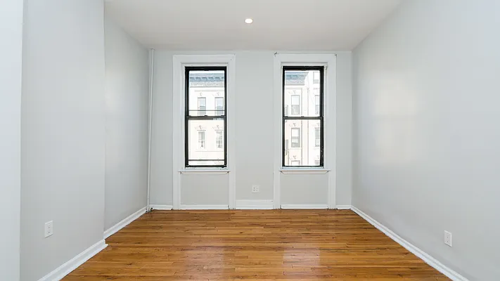 Rented by Nooklyn NYC LLC | media 25