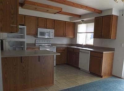 3rd image of 1225 Rockcress Dr SE