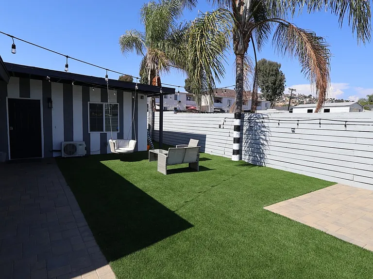 Gillespie Dr — Photo 7