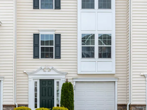 226 Bardel Dr, Coatesville, PA 19320