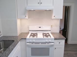 18 Bell Ave, Raritan, NJ 08869