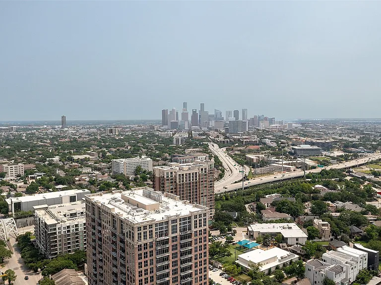 5000 Montrose Blvd #16B — Photo 29