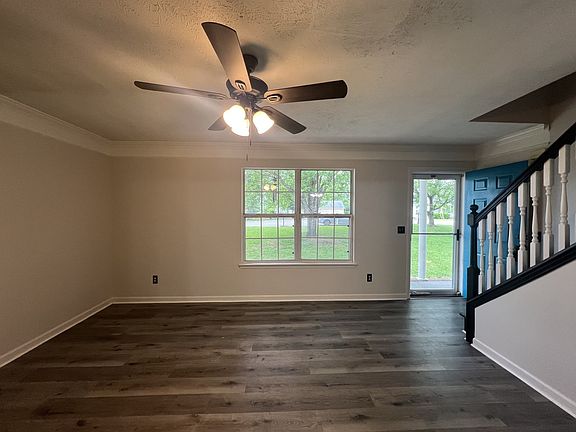 5th image of 105 Vernon Traylor Dr