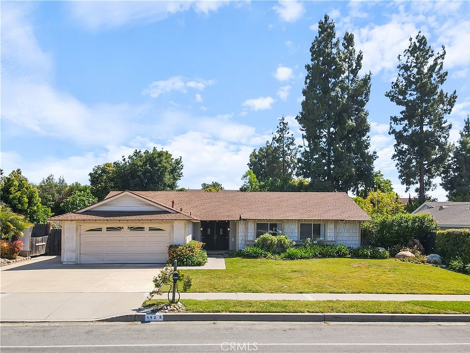 1st image of 152 E Avenida De Los Arboles