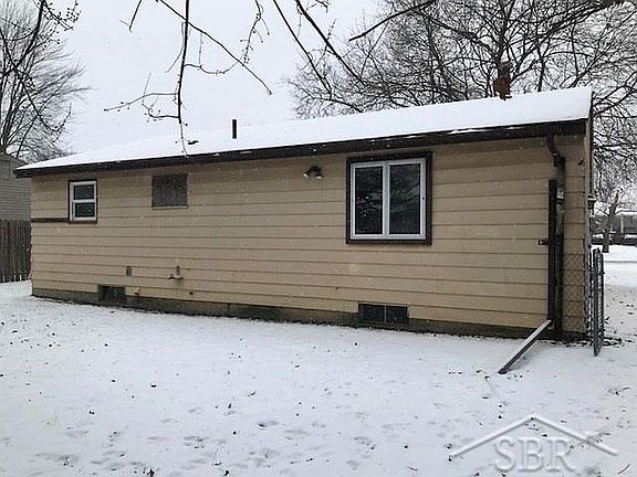 2nd image of 2462 Kansas Ave