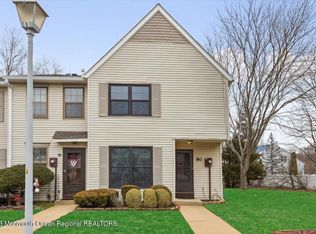 80 English Club Dr, Englishtown, NJ 07726