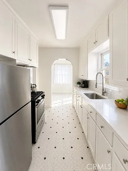 10820 Hunter Ave — Photo 7