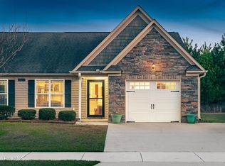 2229 Sweet Bay Dr #B, Greenville, NC 27834