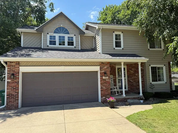 1302 Richard George Dr, Norwalk, IA 50211