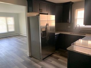 6239 Birmingham St APT 2E, Chicago Ridge, IL 60415