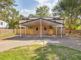 535 Norwood Cir E, Arlington, TX 76013