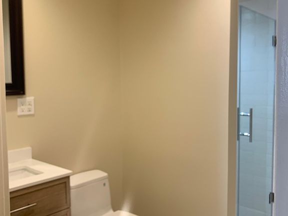 3rd image of 130 Palm Ave APT 5