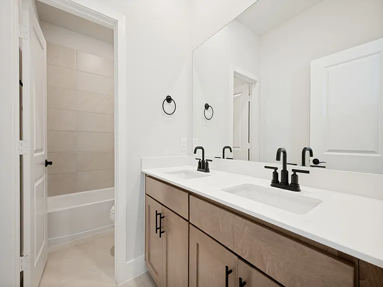 7342 Farley St — Photo 22