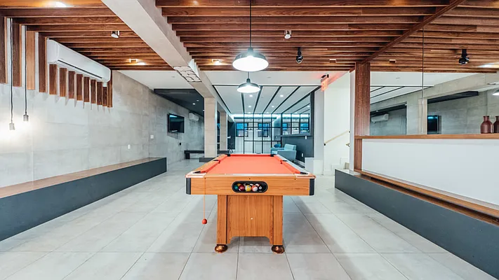 Rented by Nooklyn NYC LLC | media 45