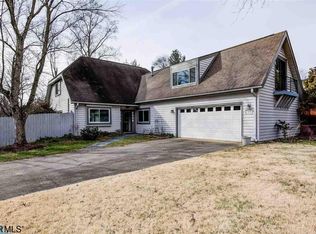 345 Lake Forest Ln, Charlottesville, VA