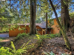 25899 E Bright Ave, Welches, OR 97067