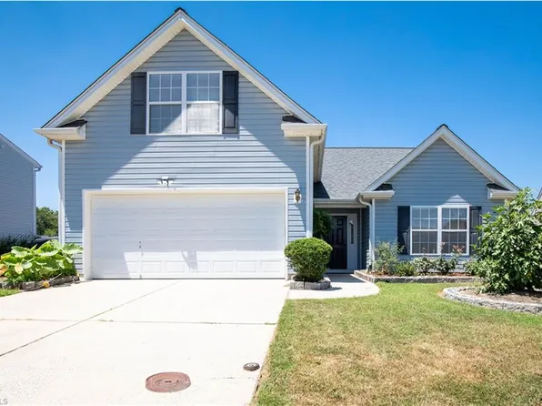 111 Harris Ct, Kernersville, NC 27284