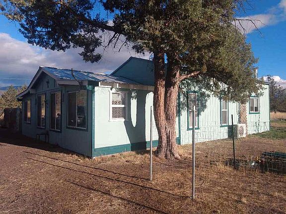 3rd image of 10830 Hart Rd