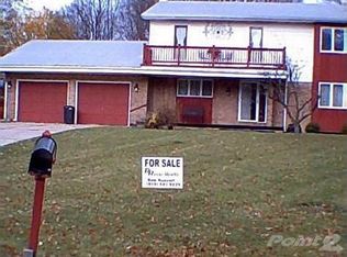 1198 Shady Hill Ct, Flint, MI 48532