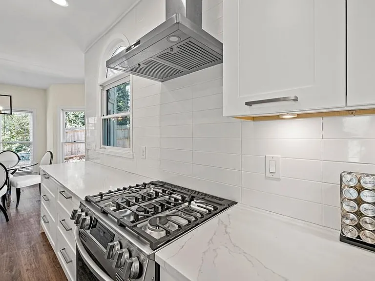 7210 Amberleigh Way — Photo 65