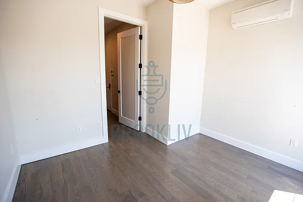 Rented by null | media 5