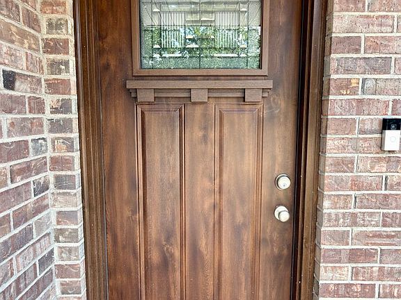 4th image of 1805 Saint Michaels Ct #B