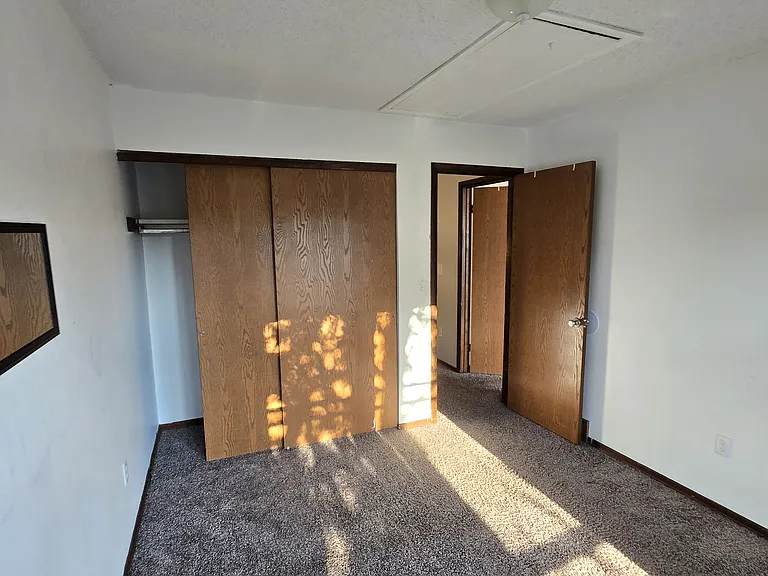 530 Townwood Dr — Photo 15