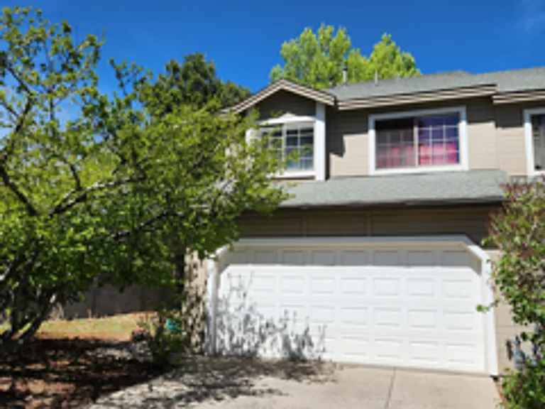 2571 S Eureka Ln — Photo 3