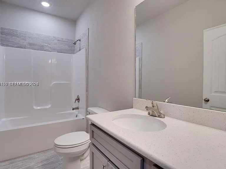 24722 SW 21 Lane Other City In The State — Photo 21