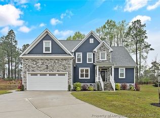 10 Heatherspring Way, Spring Lake, NC 28390