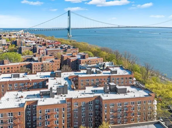 9201 Shore Road image 7 of 15