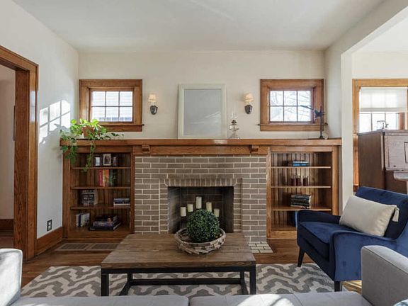 4th image of 1830 E Elmdale Ct