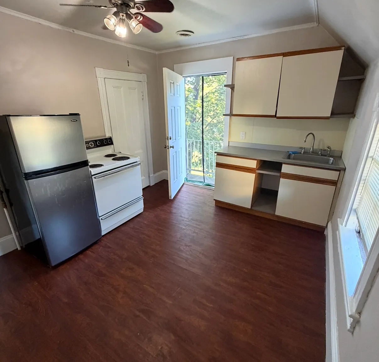 1 bed, 500 sqft, $1,395 — Photo 4