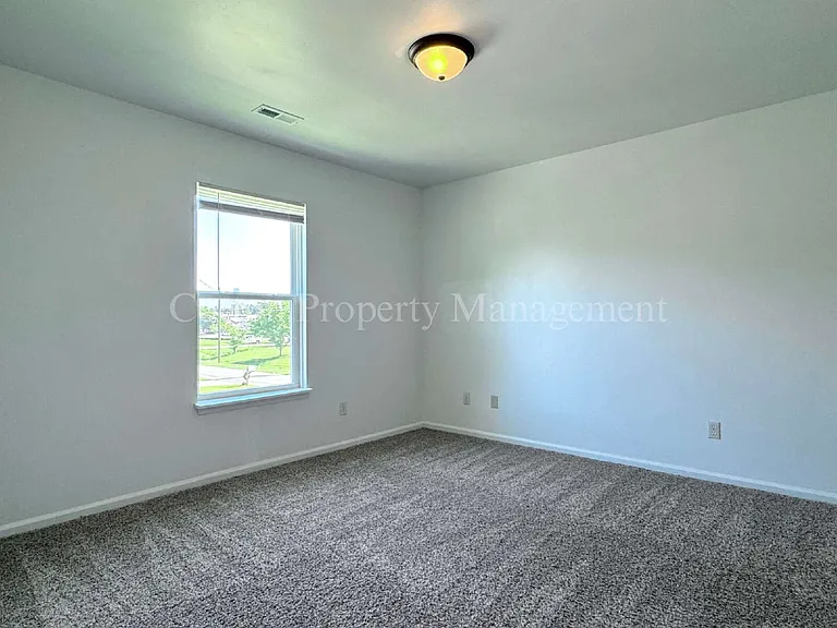 315 S Dudley St #16 — Photo 19
